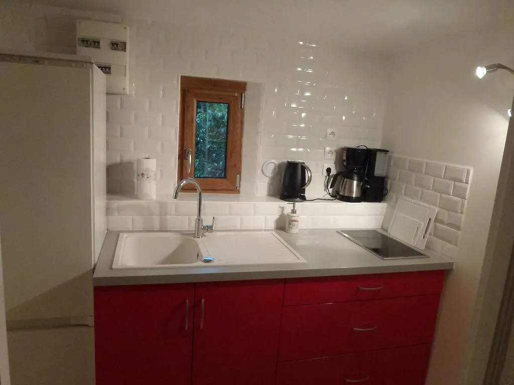 Chambres D'Hotes Les Terrasses De Fleurieux Guest House 0*, Fleurieux-sur-l'Arbresle